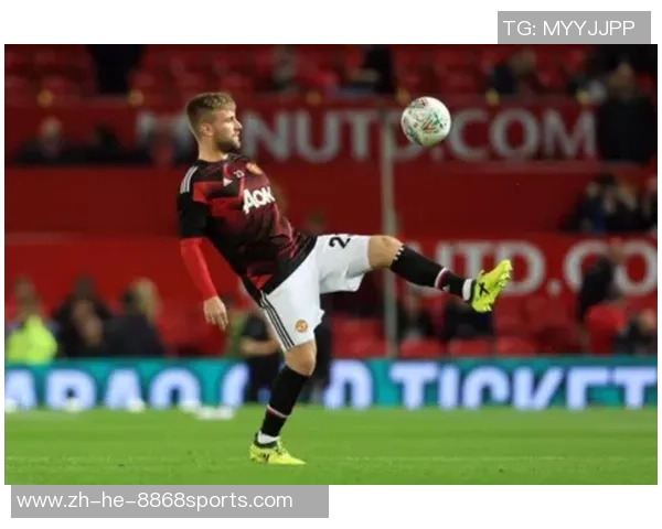 内维尔:卢克-肖应该踢得更强硬,他让队友陷入了两难的地步 内维尔:卢克-肖应该踢得更强硬,他让队友陷入了两难的地步